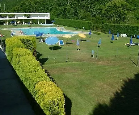 מלון Peninsular *