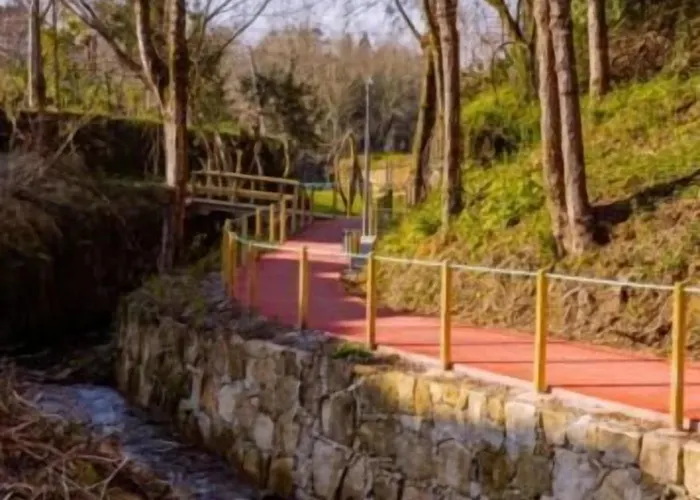 Peninsular מלון קאלדלאס