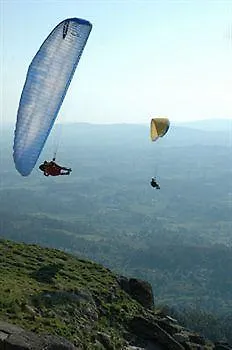 מלון Peninsular קאלדלאס